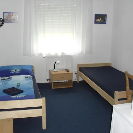 Guest house Kamenak