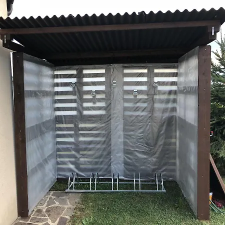 Kamenak Guest house
